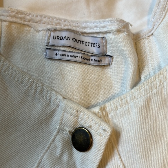 Urban Outfitters denim mini - Picture 2 of 5